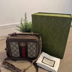 Gucci Ophidia GG Supreme Shoulder Bag Brown